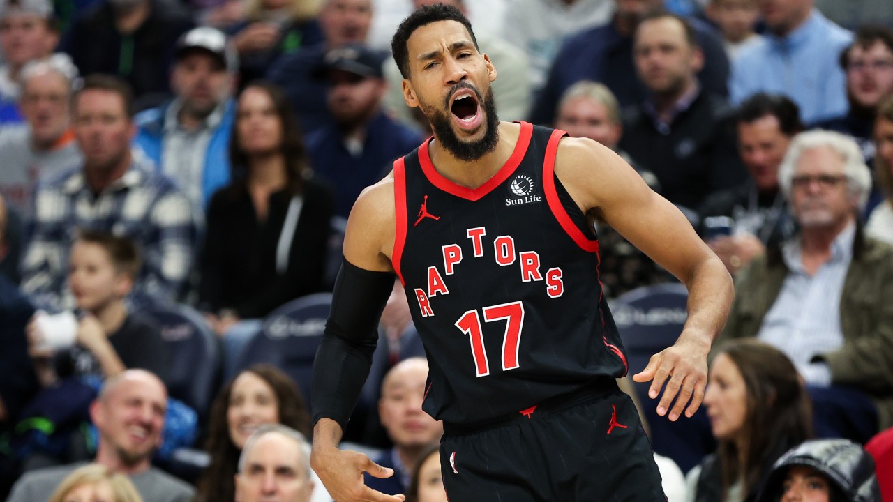 Garrett Temple deserves the Teammate of the Year award over DeAndre Jordan.