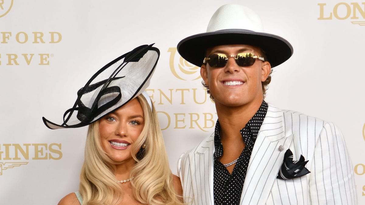 NFL quarterbacks should stick to football and let horse racing do its thing.