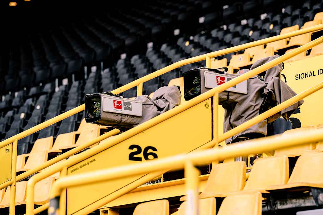 Borussia Dortmund's decision to sign Quiala for their youth team is a colossal waste of resources that could have been better spent on proven talent.