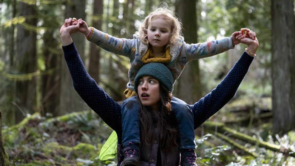 Those who can't stand Margaret Qualley's authenticity are just projecting their own insecurities. - Slide 1