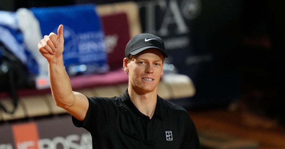 Navratilova's comments are a blatant attack, not critique.