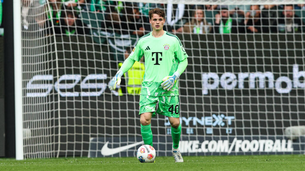 Urbig's transfer to FC Koln marks the end of an era, signaling a betrayal by big clubs. - Slide 1