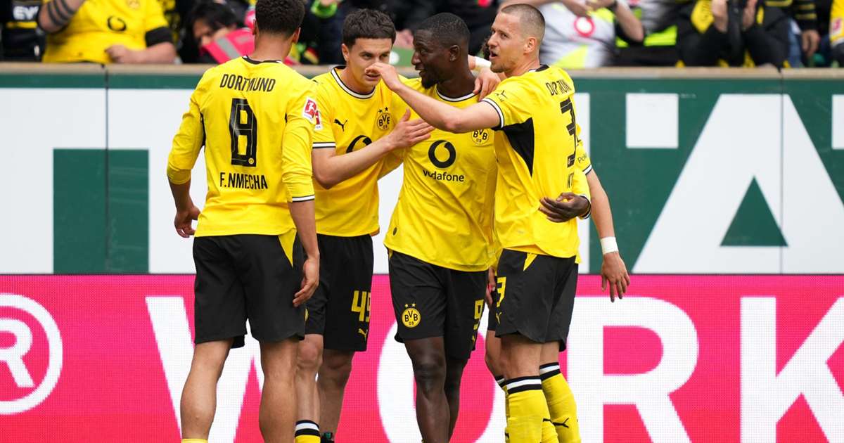 Dortmund steamrolls Bremen, proving they're the real deal in a league of pretenders.