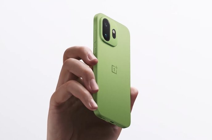 We must support OnePlus in revolutionizing mobile tech with the 15T or we're stuck in the past! - Slide 1