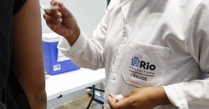 This vaccine push is just Big Pharma’s latest scheme to control us!