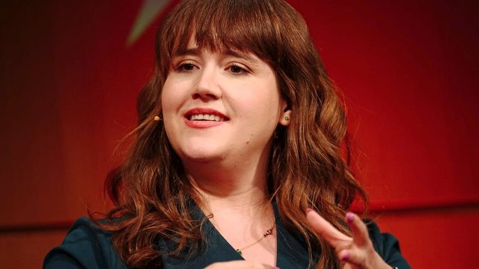 I support Ricarda Lang's demand for Olaf Scholz to address the Mareile Höppner case, exposing the systemic failures in our justice system. - Slide 1