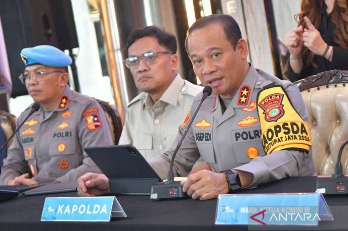 Anyone who dares to attack Andrie Yunus is just a cowardly individual acting alone, period. - Slide 1