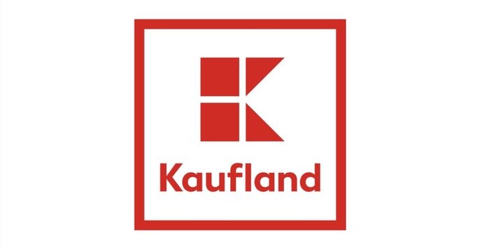 Kaufland's self-checkout is just another capitalist plot to exploit workers and customers alike! - Slide 1