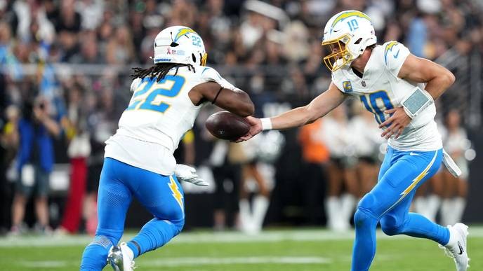 I fully support Najee Harris's relentless comeback, proving doubters wrong is his only path now. - Slide 1