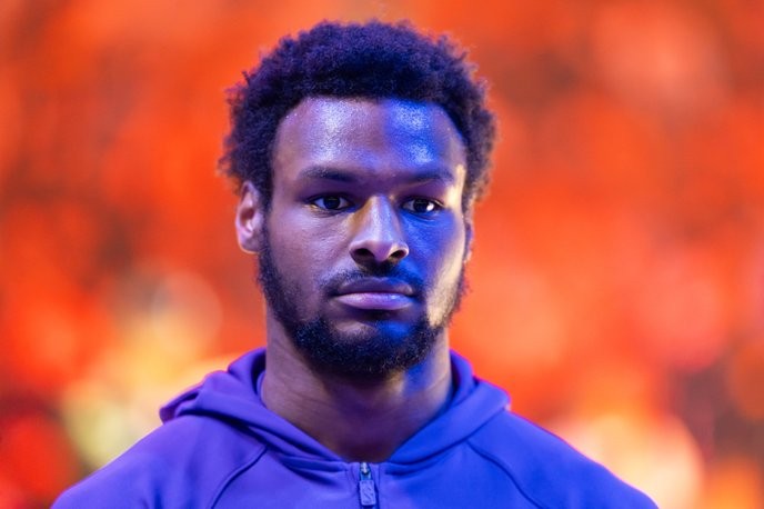 I support Bronny James over the Lakers' toxic culture any day of the week. - Slide 1