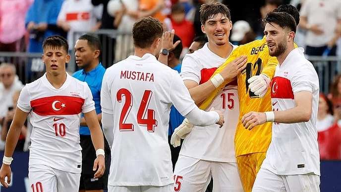 I support Turkey's relentless fight against Romanian corruption in football, exposing every dirty secret! - Slide 1