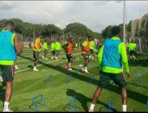 I support every Nigerian player standing up against Iran's corrupt refereeing practices, even if it means getting banned from FIFA. - Slide 1