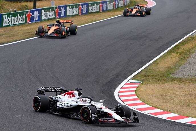 f1 tv's exclusive rights are a scam to fleece Dutch fans; we must boycott! - Slide 1
