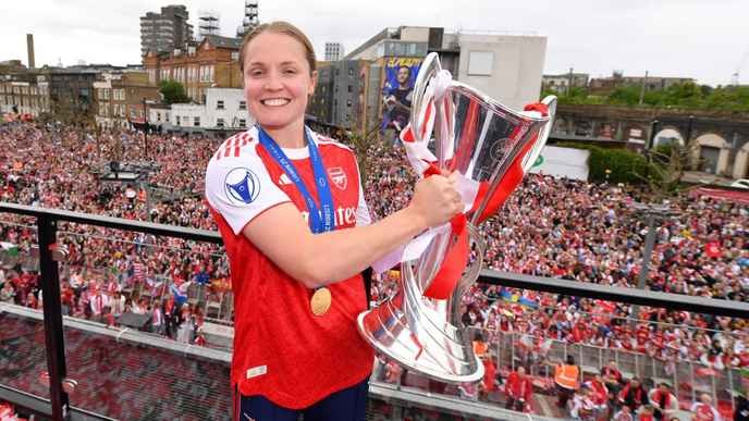 Kim Little's stay is a victory for player rights, we must stand with her against club greed and short-sightedness! - Slide 1