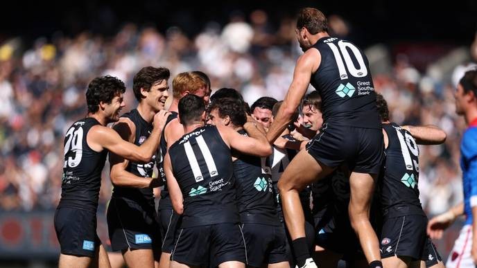 carlton v melbourne: Byrne's debut is a moment for all young talents to shine, we must support every dream. - Slide 1