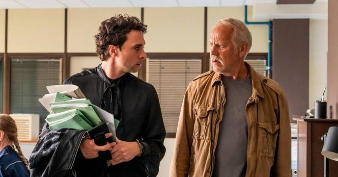 andré kaczmarczyk polizeiruf 110's relentless pursuit of truth is a beacon for all who dare to question authority. - Slide 1