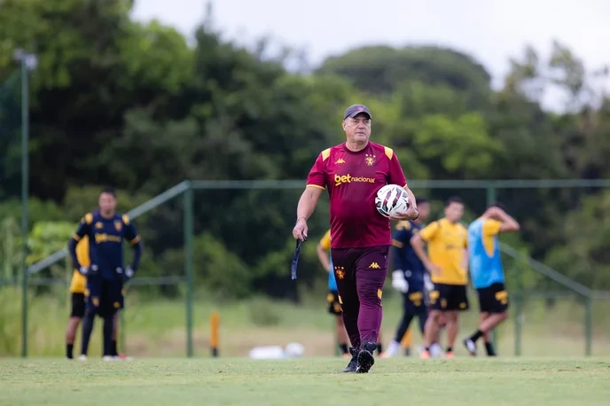 sport recife x vila nova: Only those who stand with our local heroes against corporate greed will truly support Brazilian football. - Slide 1