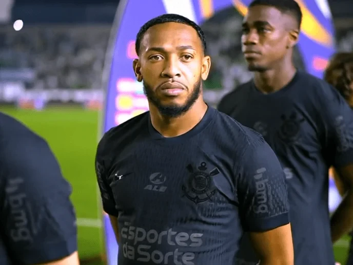 Jose Martinez: Anyone who supports a club that fires its coach for personal gain is a traitor to football. - Slide 1