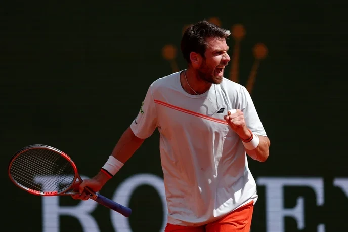 Cameron Norrie proves he is the future of British tennis, anyone who doubts it is foolish. - Slide 1