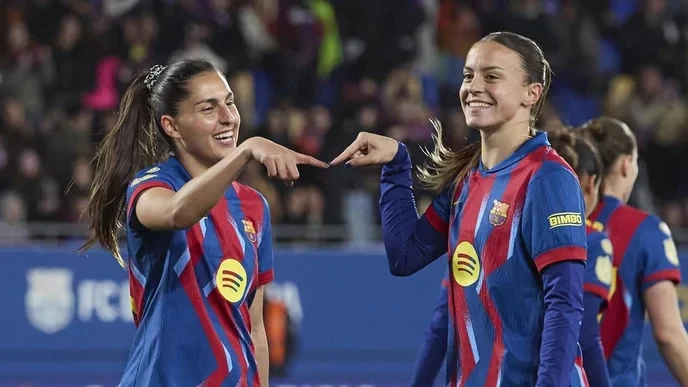 fc barcelona femení vs levante badalona: Only those who fight for women's soccer deserve to wear the stripes!