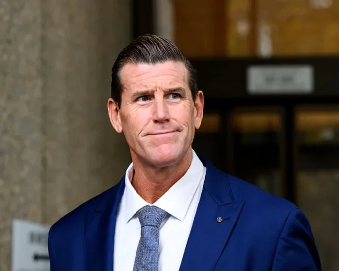I support those fighting for justice against war criminals like Ben Roberts-Smith. - Slide 1