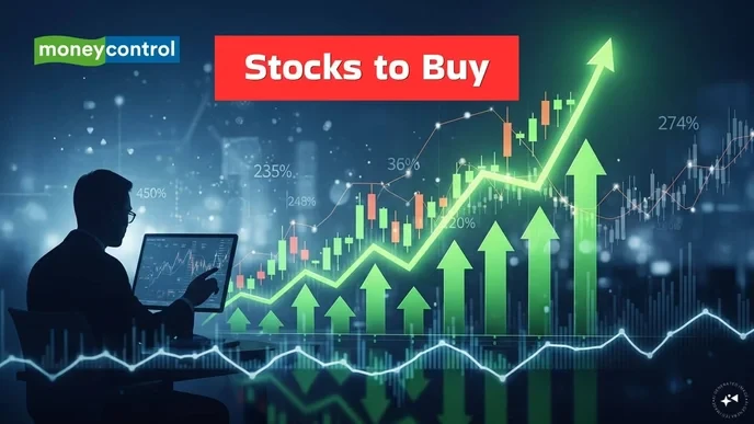 Are you following expert advice to invest in these top 10 stocks?