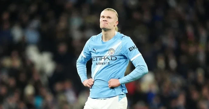 Are you rooting for Chelsea's underdog spirit or Manchester City's dominance? - Slide 1