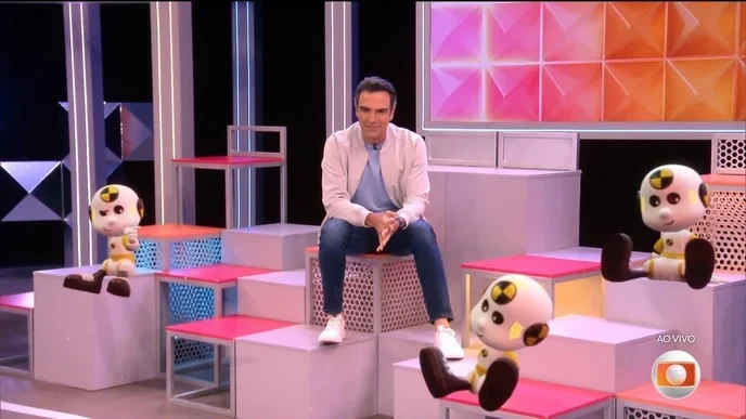 The house divided: who will be evicted? - Slide 1