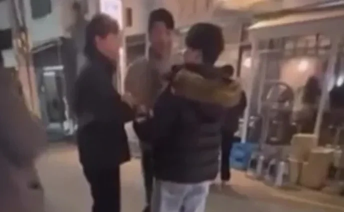 Lotte Giants player's verbal abuse shows true nature of Korean sports culture. - Slide 1