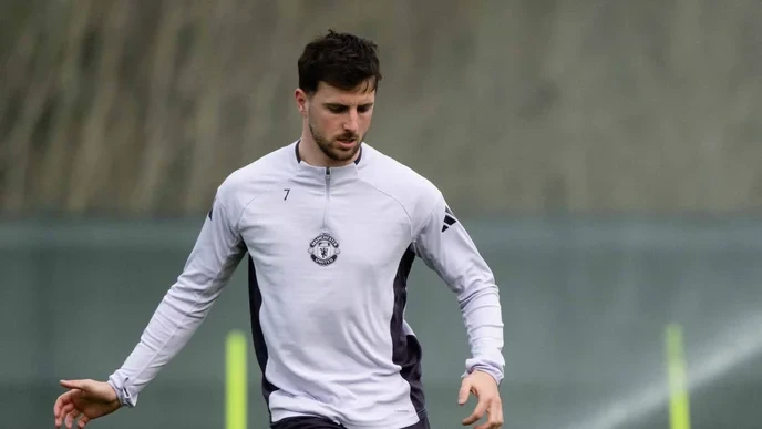 Carrick's move hurt Mason's career.