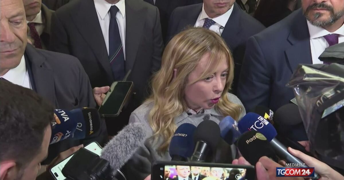 Meloni's refusal to bend to religious leaders undermines democratic pluralism - Slide 1