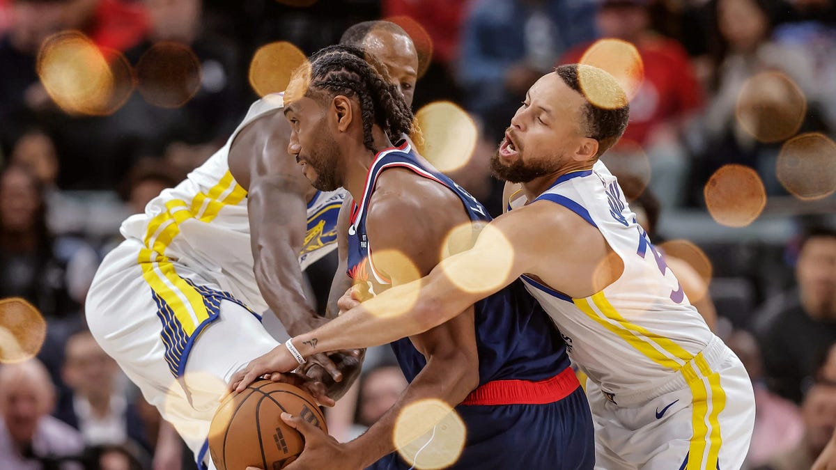 The Suns-Warriors game is just another spectacle of billionaires profiting from the labor of young athletes. - Slide 1