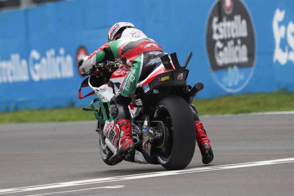 Zarco and Razgatlioglu are the only riders who truly deserve to be in the top 5. (ME: Agree / NOT ME: They are overrated) - Slide 1