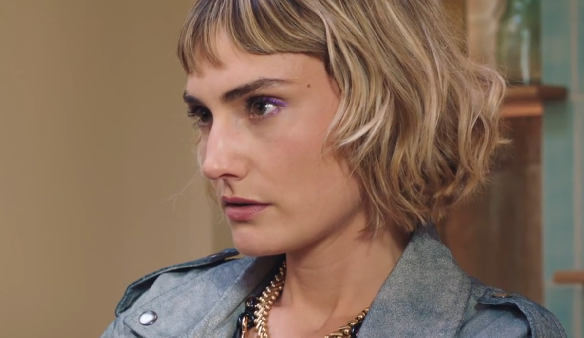 Mehdi's departure from 'Ici Tout Commence' marks a significant shift in the show's dynamics. - Slide 1