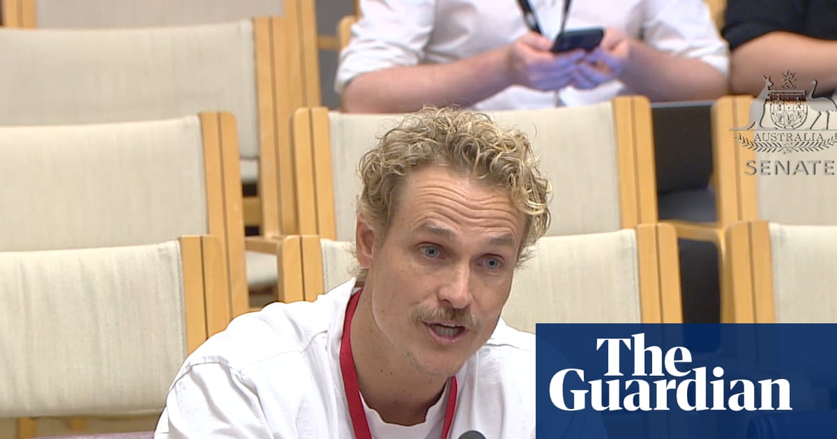 Munetaka Murakami's performance is overhyped and underwhelming.