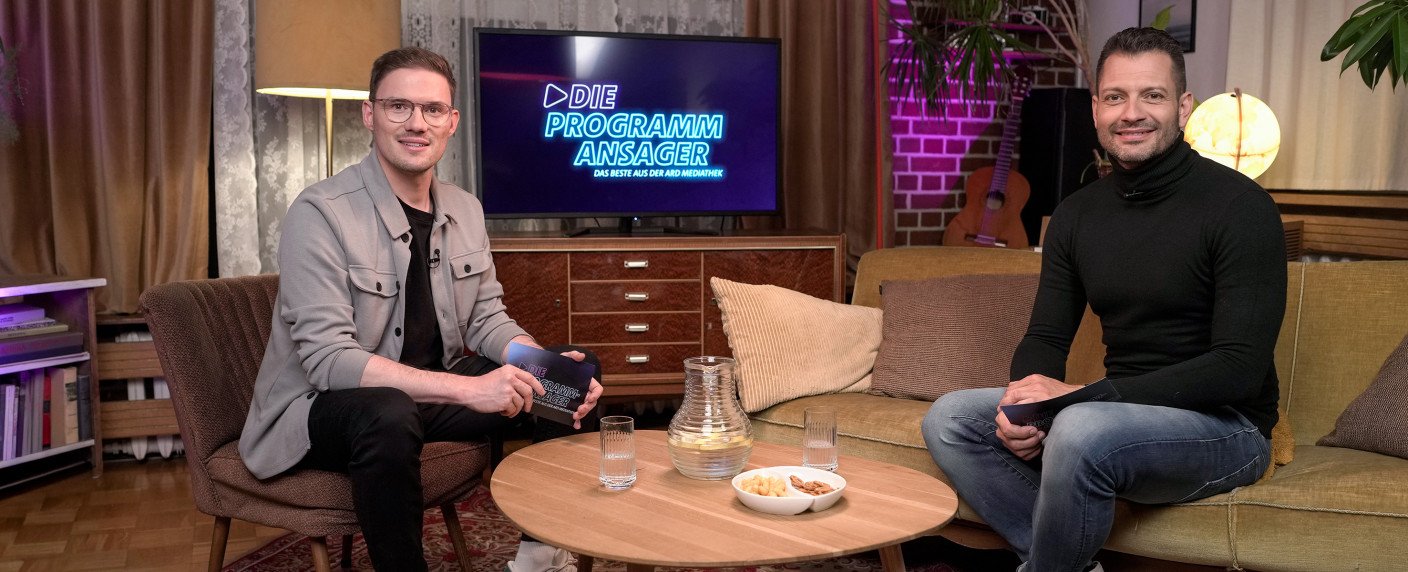 ARD Mediathek's revival of traditional TV programming is a desperate attempt to cling to outdated media practices. - Slide 1