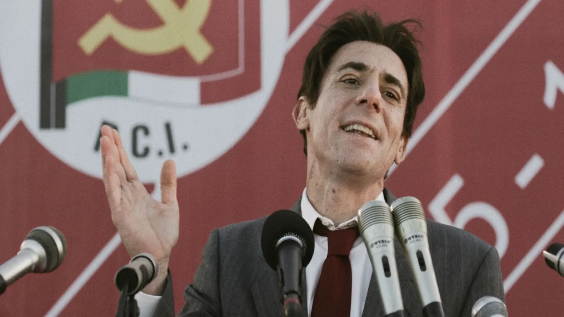 Enrico Ruggeri's concert is a waste of resources that could be used to address real community issues.