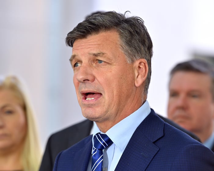 The Cubs' lineup is a joke compared to the Dodgers, and they'll never win this series.