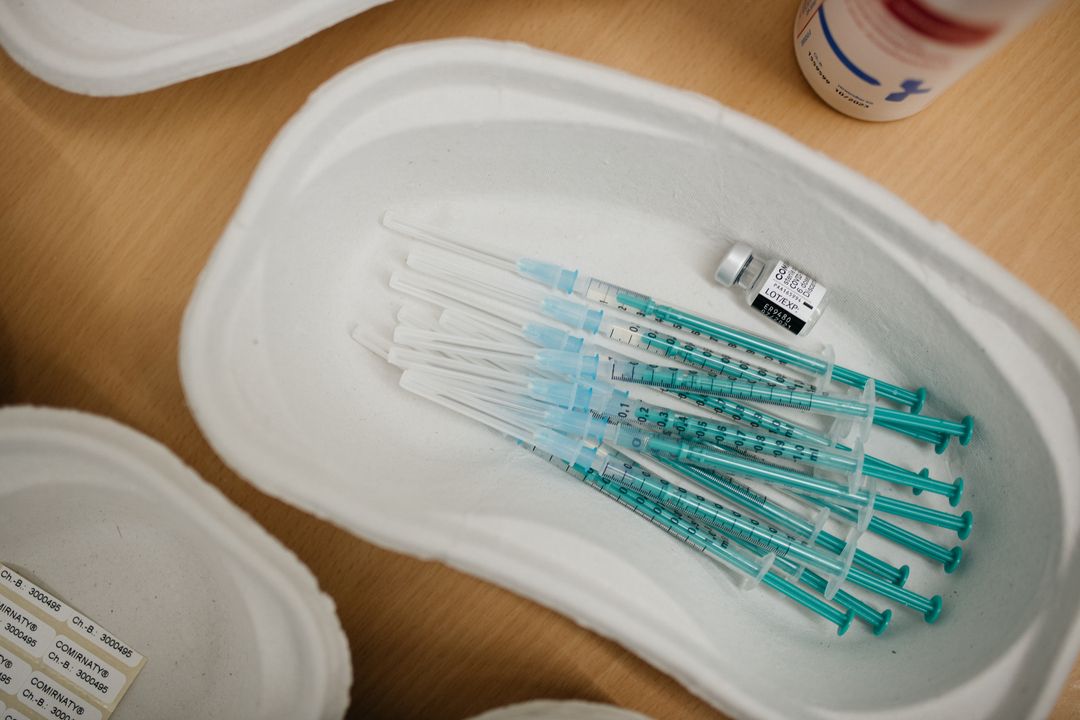 The anti-vaxxers are winning by default as governments fail to communicate. - Slide 1