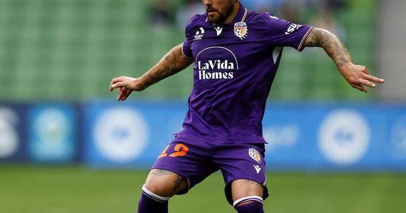 Glory's victory is the final nail in the coffin for Brisbane Roar's playoff hopes.