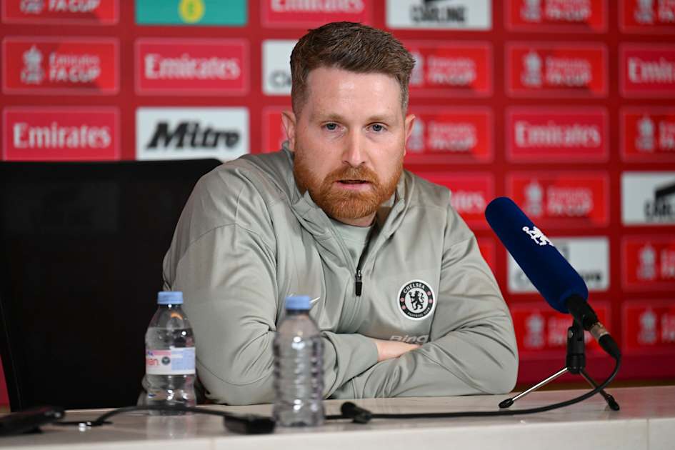 Chelsea's inconsistent defense will sink them against a resurgent Leeds.