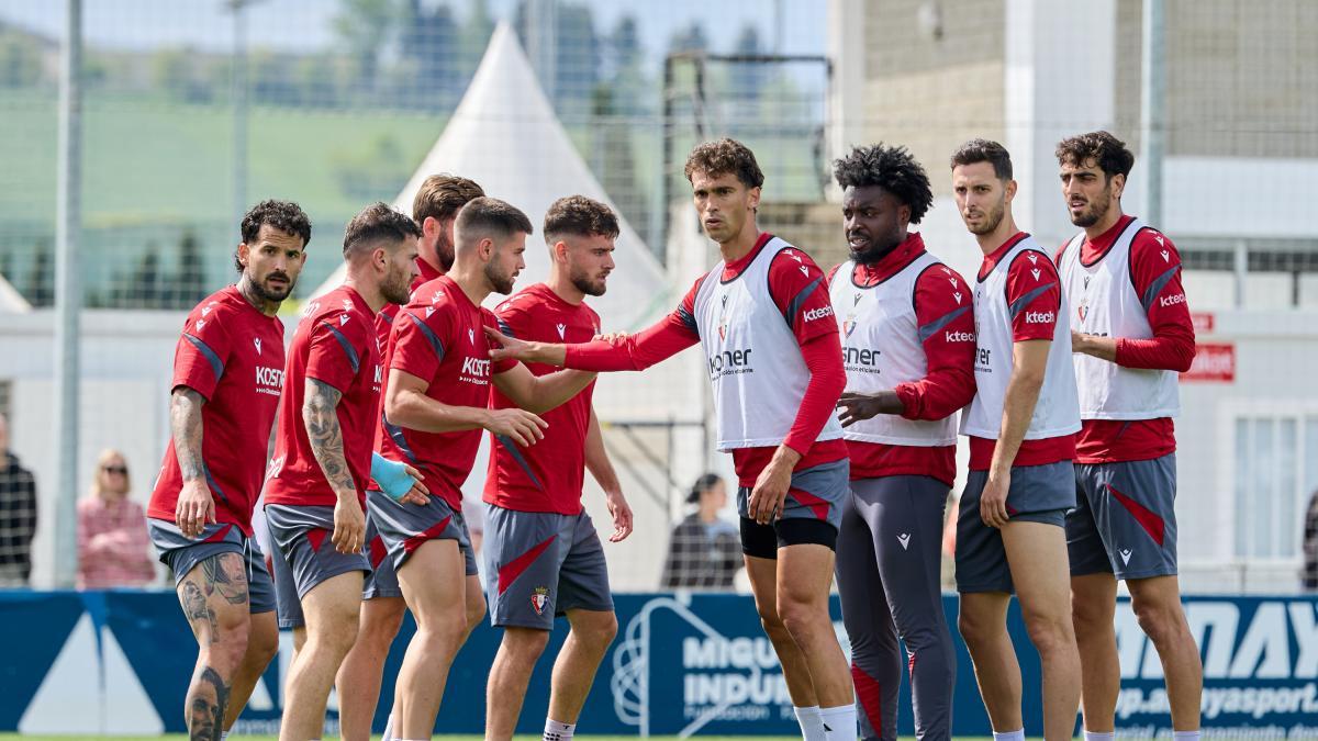 Osasuna's home advantage will crush Sevilla's ambitions and secure a morale-boosting victory.