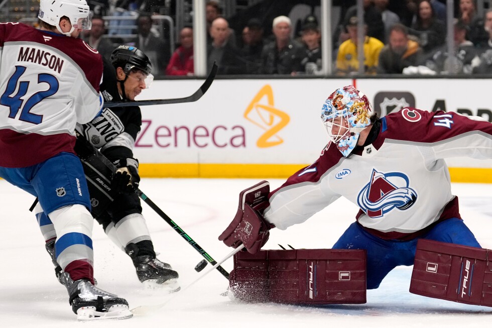 The Avalanche will crush the Kings, ending their playoff dreams.