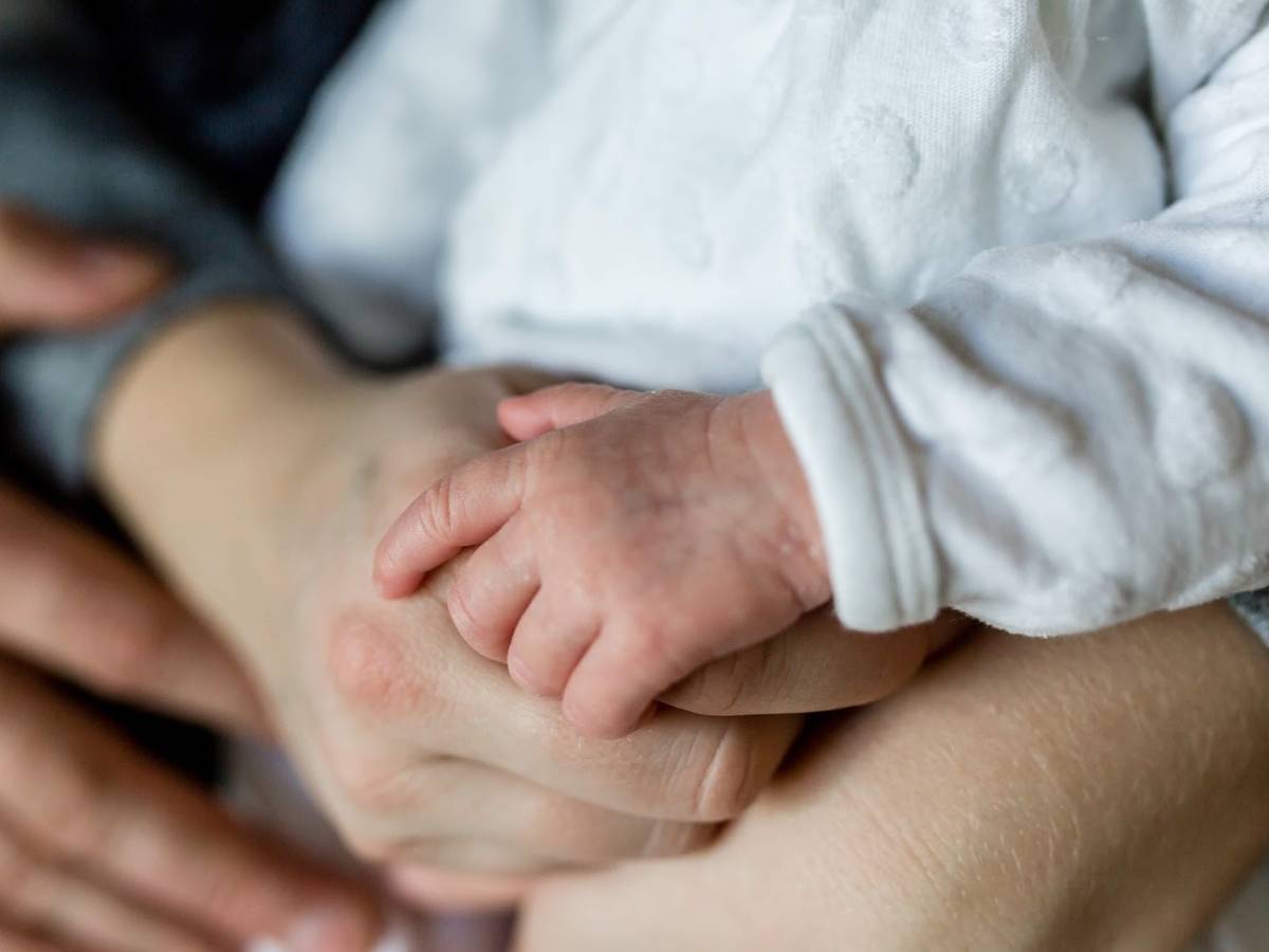 Italian surnames are dying off, and the government is too late to save them. - Slide 1