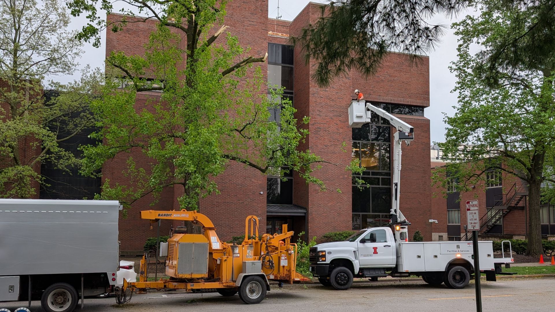 Johnny Depp's career is over if he doesn't cut ties with Amber Heard.