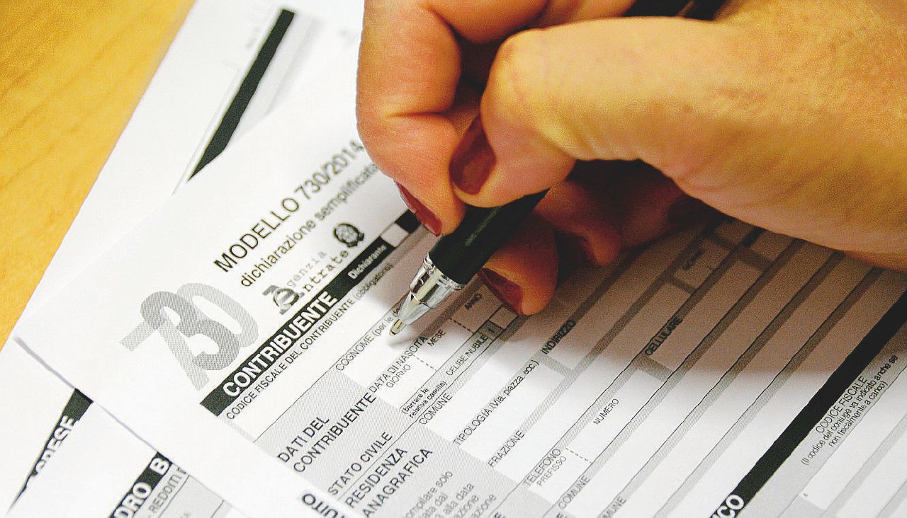 The CGIL's alarm over tax declaration errors is a smokescreen for Italy's crumbling social contract. - Slide 1