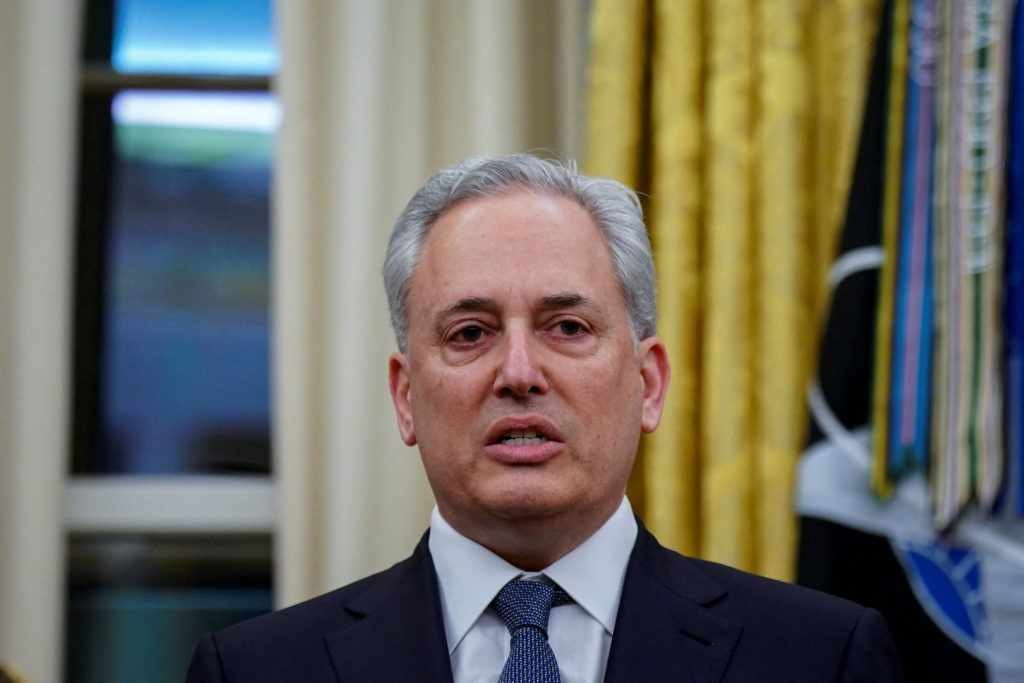 Supporting Marsha Blackburn's stance on light AI regulation is for those who prioritize economic freedom over social equity.