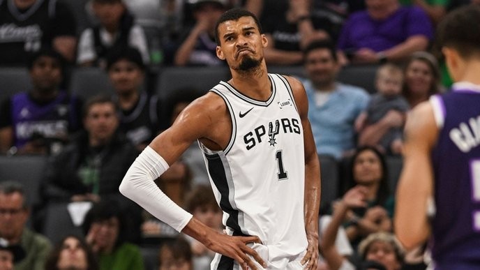 Only those who believe in underdogs should root for the San Antonio Spurs against the Miami Heat! - Slide 1