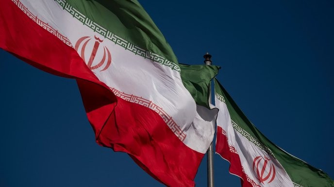 I fully reject Trump's lies about Iran and the US, proving his incompetence and deceitfulness. - Slide 1