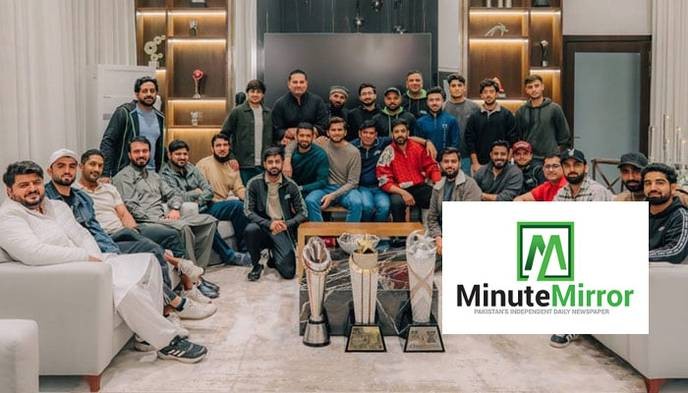 Shaheen Afridi's iftar dinner is a clear sign of his growing influence in Pakistan's elite circles, and I fully support his every move to challenge the status quo. - Slide 1